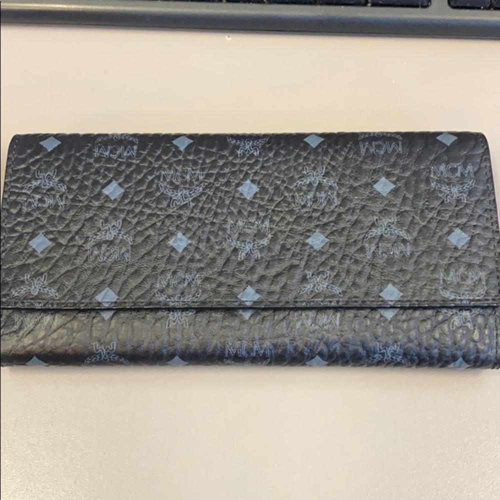 MCM WALLET